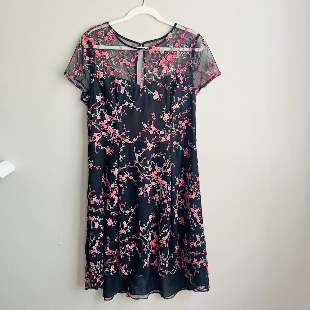 Adrianna Papell Black and Pink Floral Dress